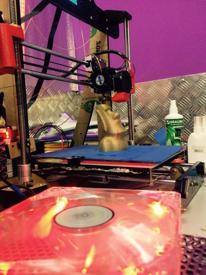 модель идола с острова Пасхи напечатали на 3D принтере